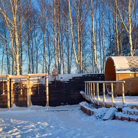 Domki Kempingowe Moto Przystan Brochow Bagian luar foto